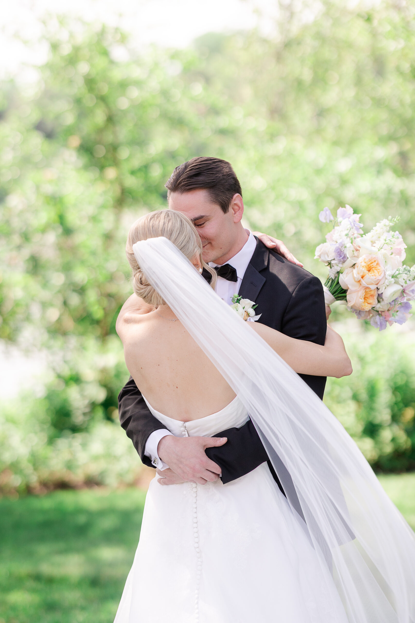 First look moment from NJ Groom