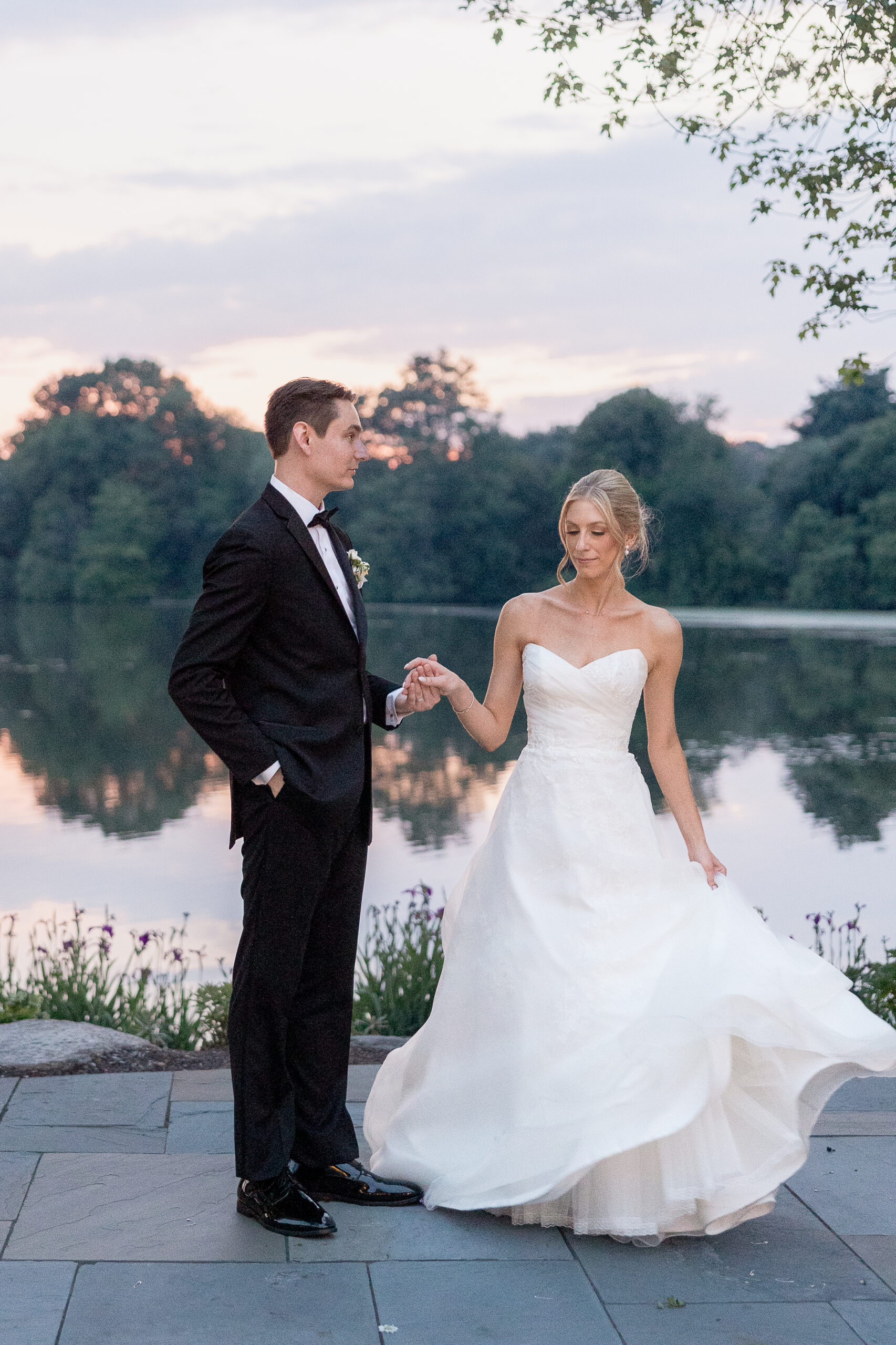 Sunset portraits with bride and groom in New Jersey wedding venue