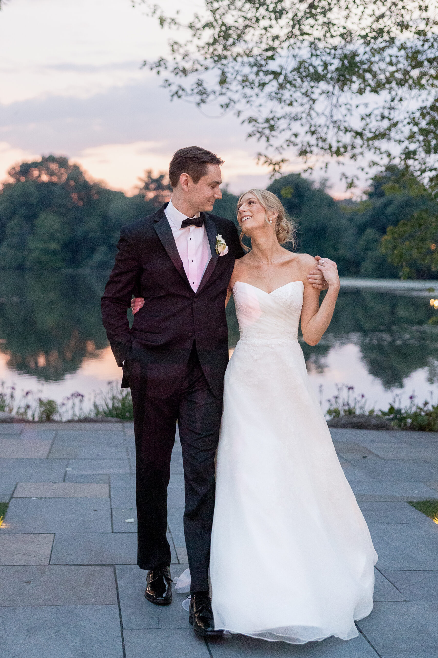 Sunset portraits with bride and groom in New Jersey wedding venue