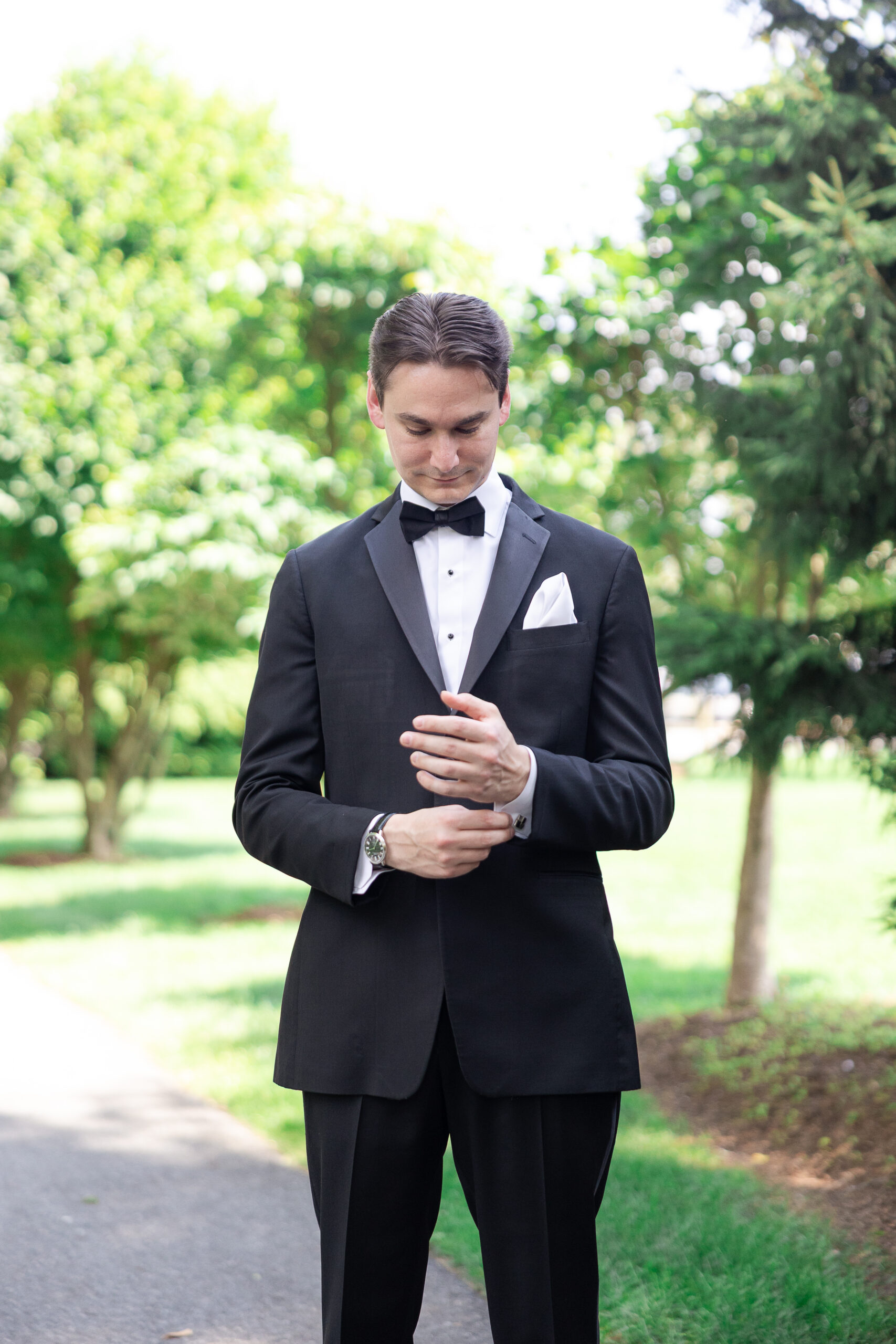 Groom Getting Ready at Lakehouse NJ