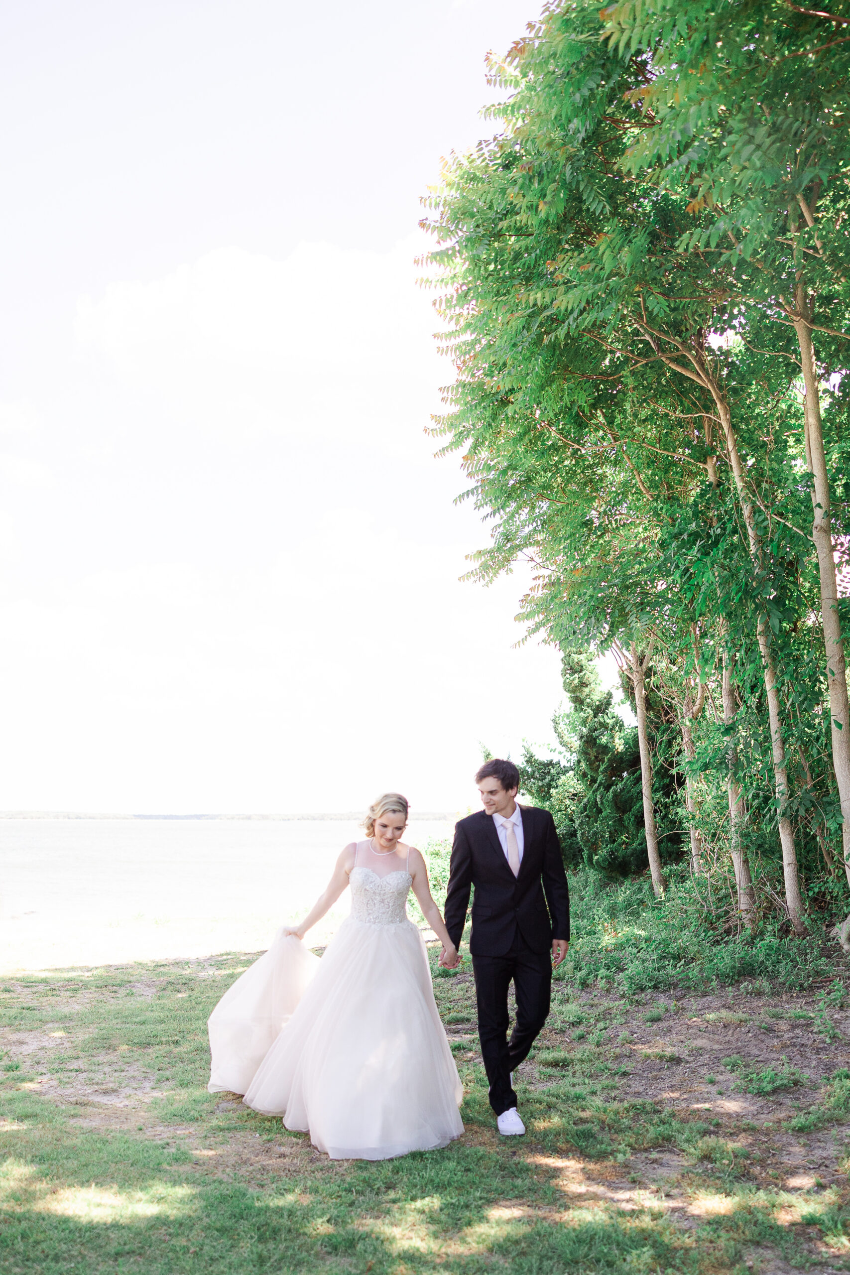 Bride and groom in Long Island Beach Wedding