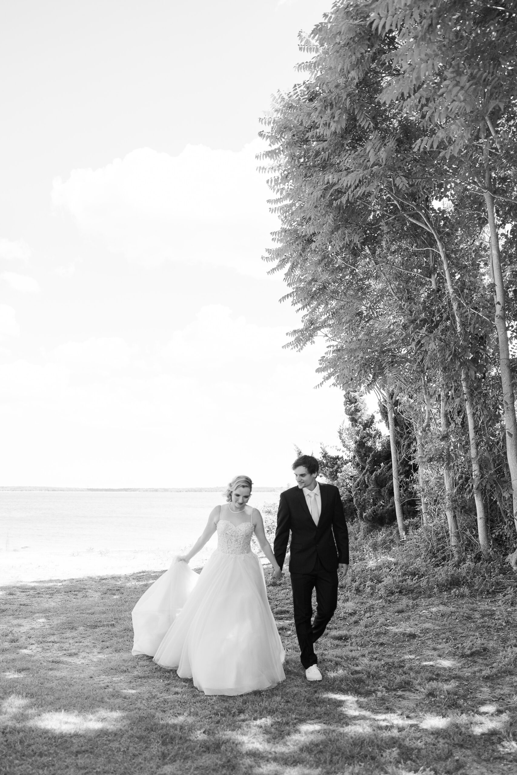 Bride and groom in Long Island Beach Wedding