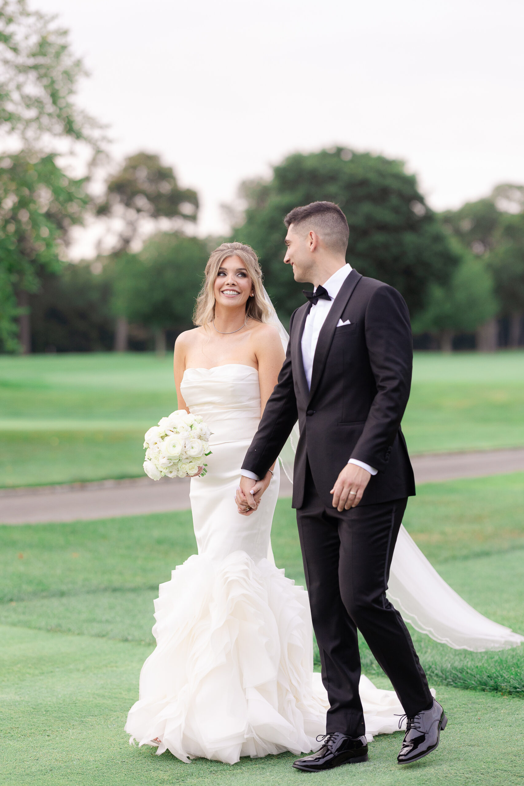 Brookville Country Club Bride and Groom