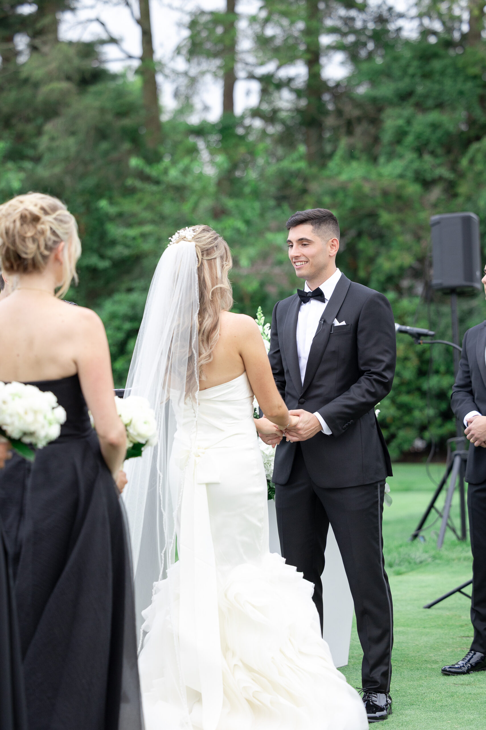 Brookville Country Club outdoor wedding ceremony