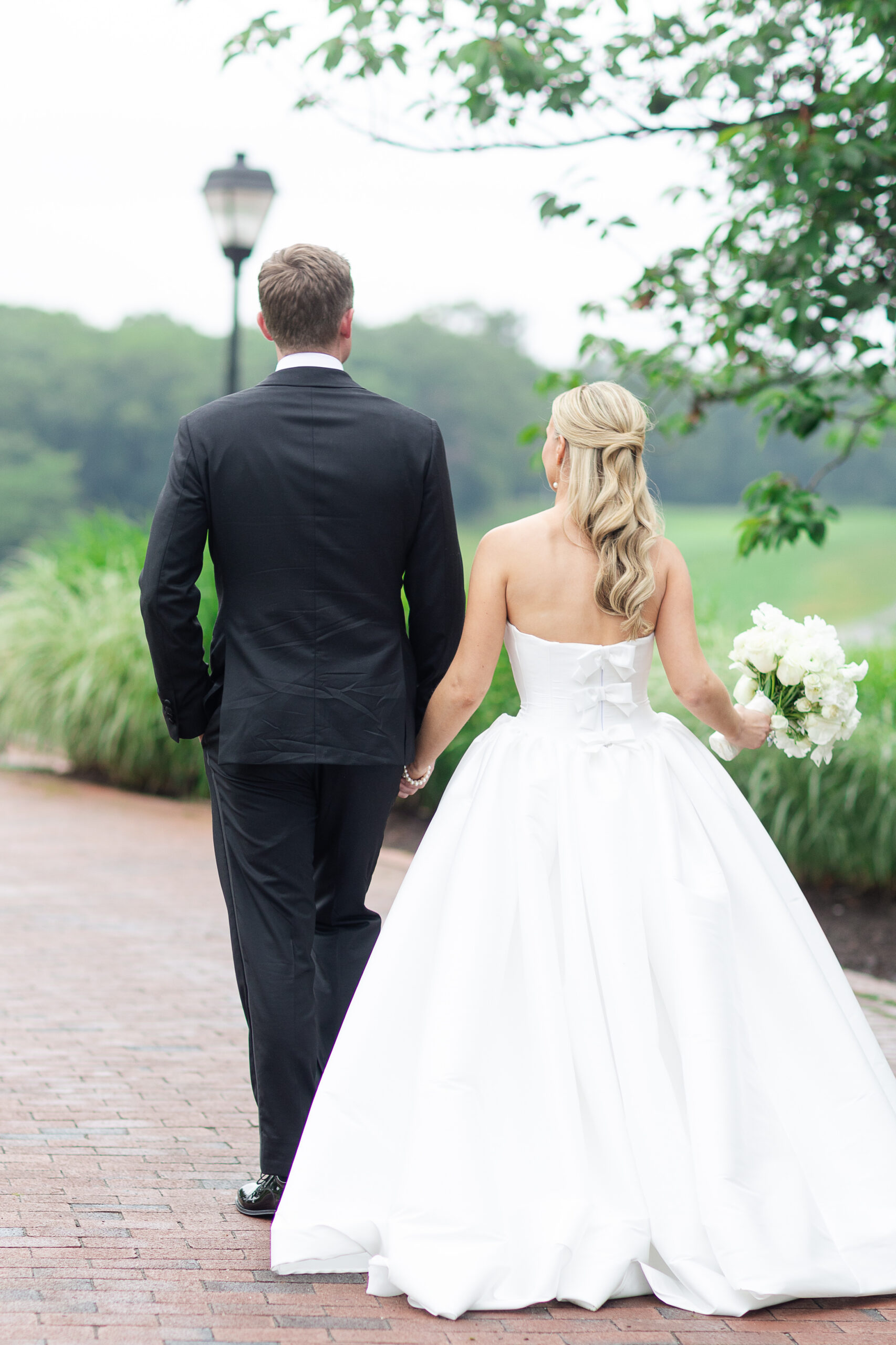 Bride and groom wedding portraits at Heritage Club at Bethpage