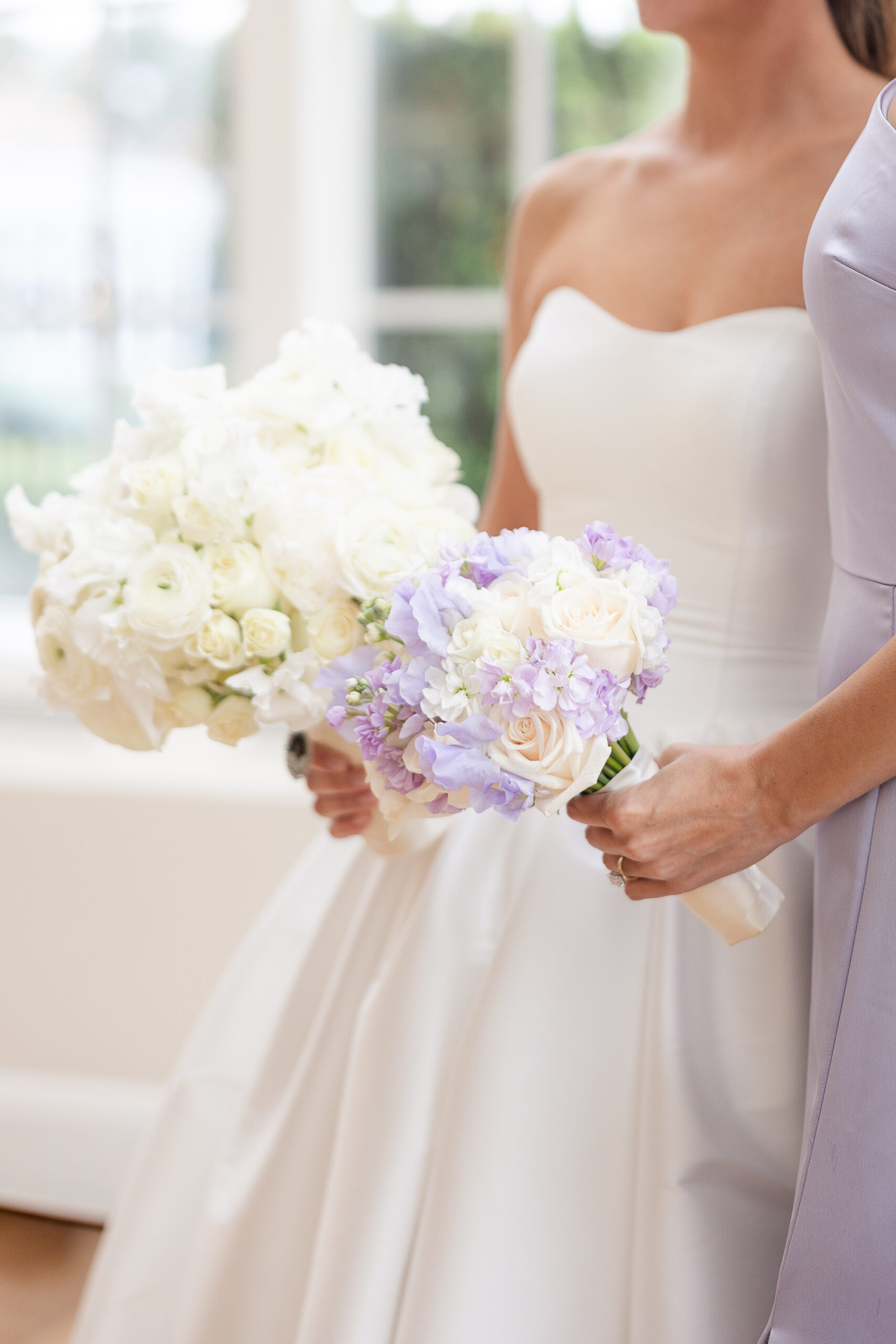 Bride lavender bouquet inspiration